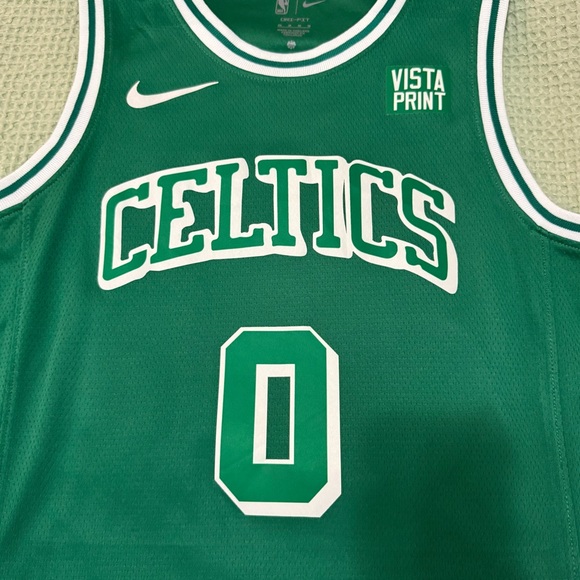 Nike Celtics Jason Tatum Jersey - Picture 2 of 7